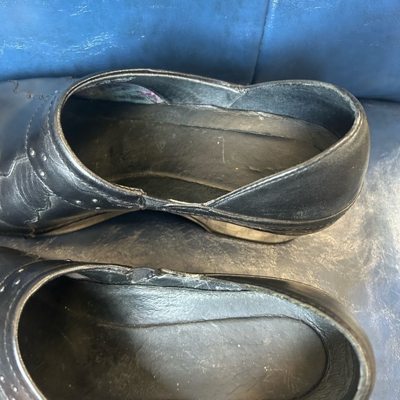 Dansko Black Embossed Clog Size 40 - Picture 5 of 7